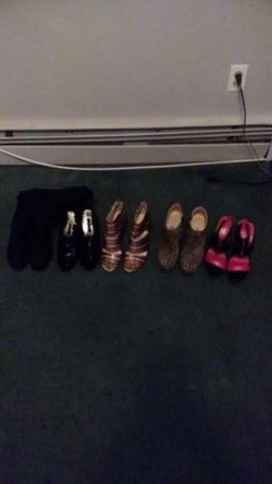6 pair of seven and a half