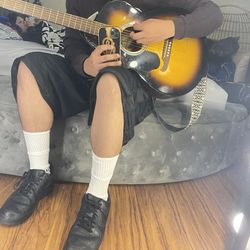 6 string electric acoustic guitar