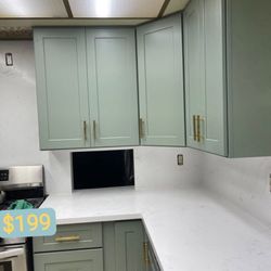 Kitchen Cabinet whole sale for public 2.281