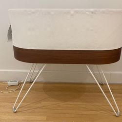 SNOO Smart Sleeper Bassinet
