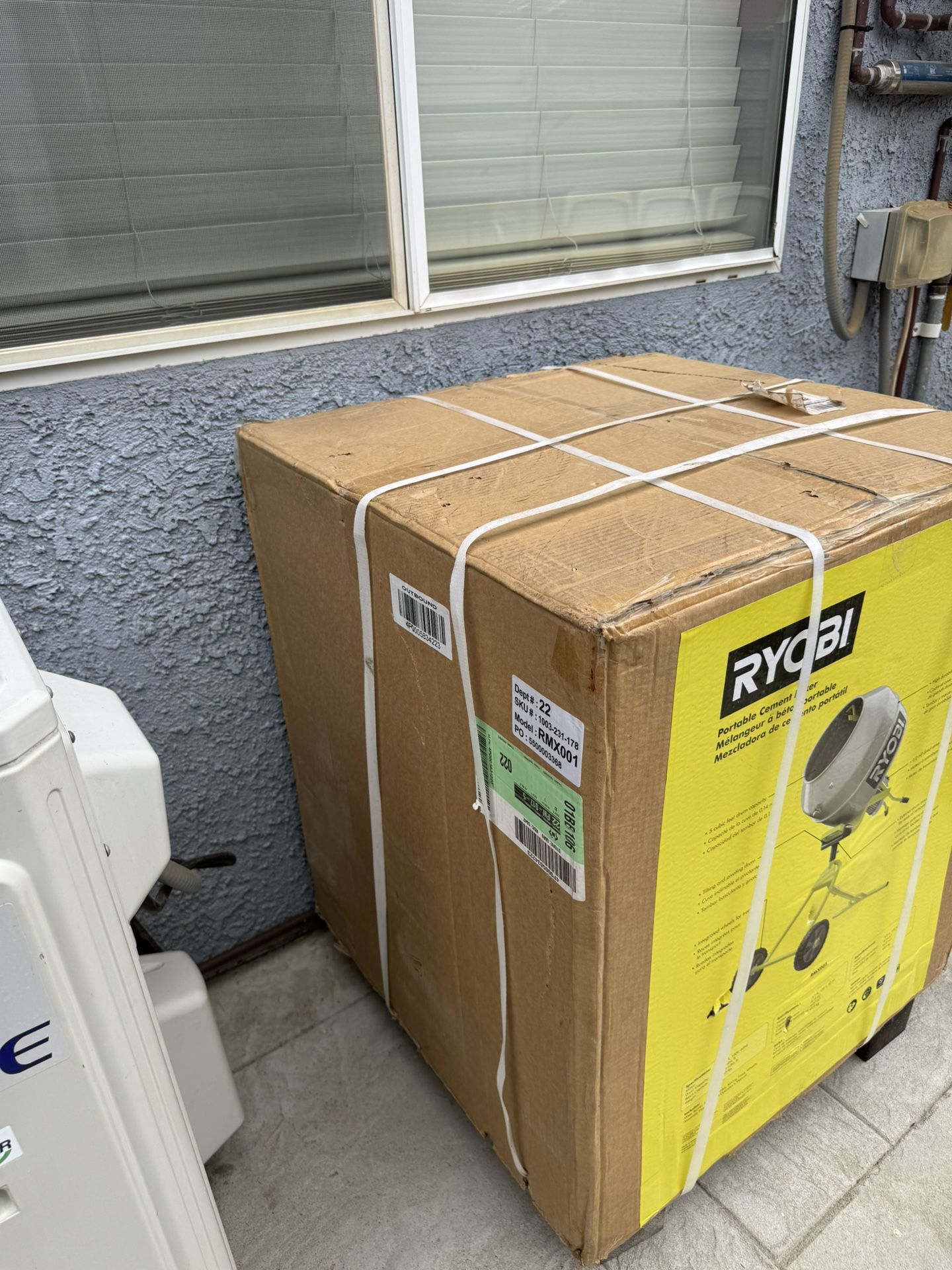 Ryobl Cement Mixer