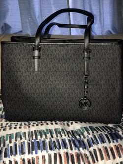 Michael Kors purse brand new