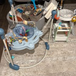 Toddler Toys/ Play Pen