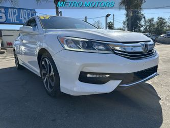 2017 Honda Accord EX-L w/Navi w/Honda Sensing