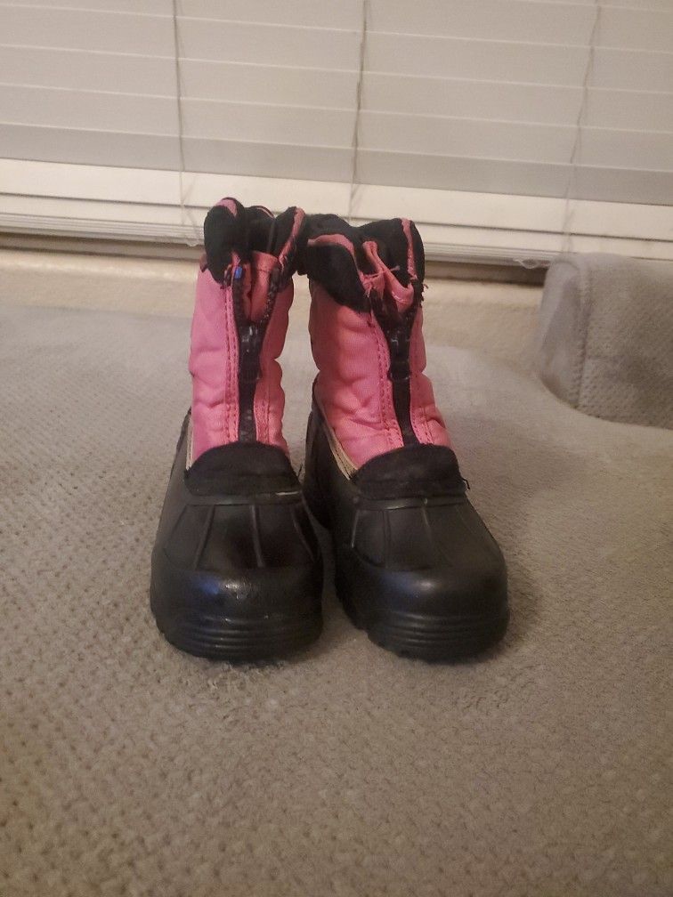 Snow Boots Size 10