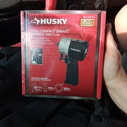 1/2 IN Compact Impact Wrench 500ft LBS