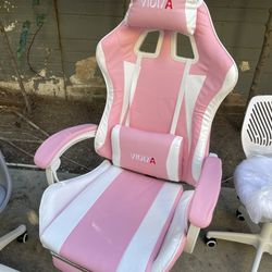 Pink & White Gaming Chair 