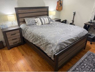 Brand new bedroom set including new mattress