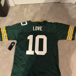 Packers Jordan Love Jersey Size Large (tags still on)