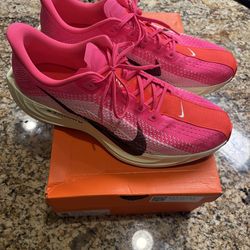 Nike Pegasus plus hyper pink / sequoia size 13