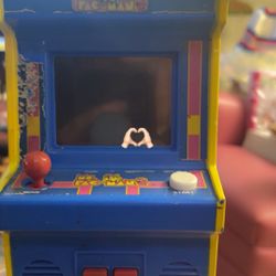 Ms PAC Man