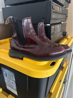 Dr. Martin’s women’s Flora Chelsea boot, Oxblood, women’s size 6