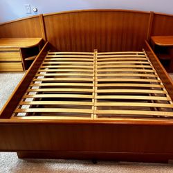 Queen Bed With Nightstands