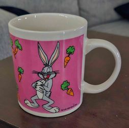 Vintage Gibson Bugs Bunny Coffee Mug Cup Warner Bros. 2000 Pink And White