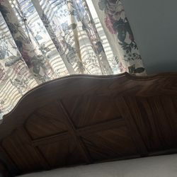 queen size bed frame 