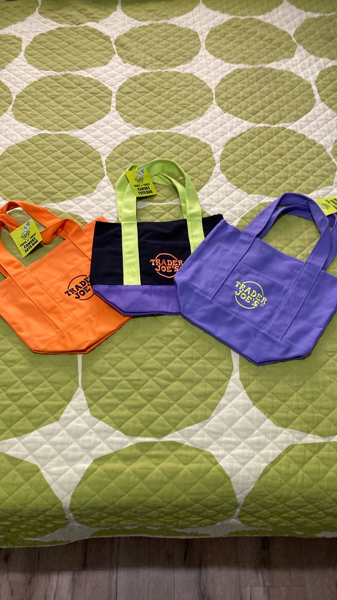 Trader Joe’s 3 Set Hallowing Tote Bags
