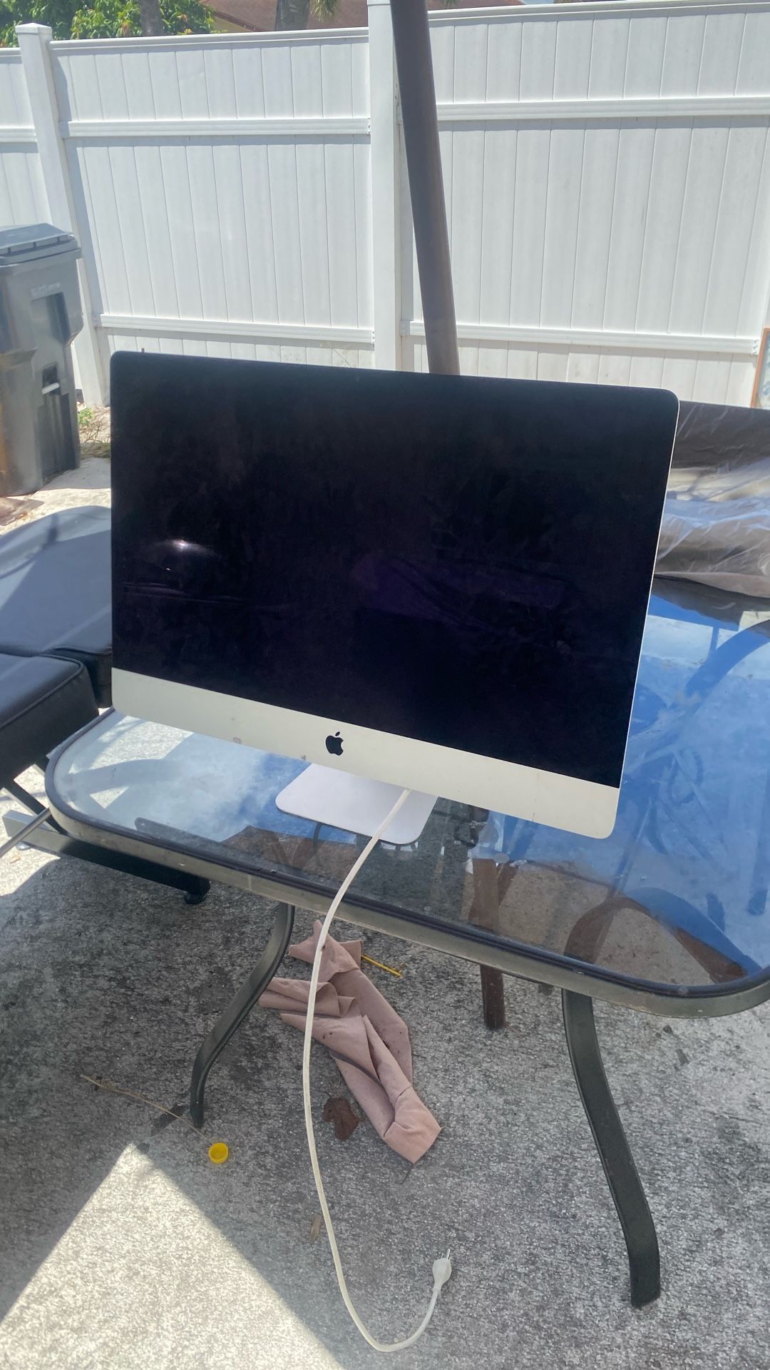 iMac (Send Offers, Willing To Trade)