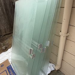 Shower Doors (ONLY THE GLASS) No Tracks 