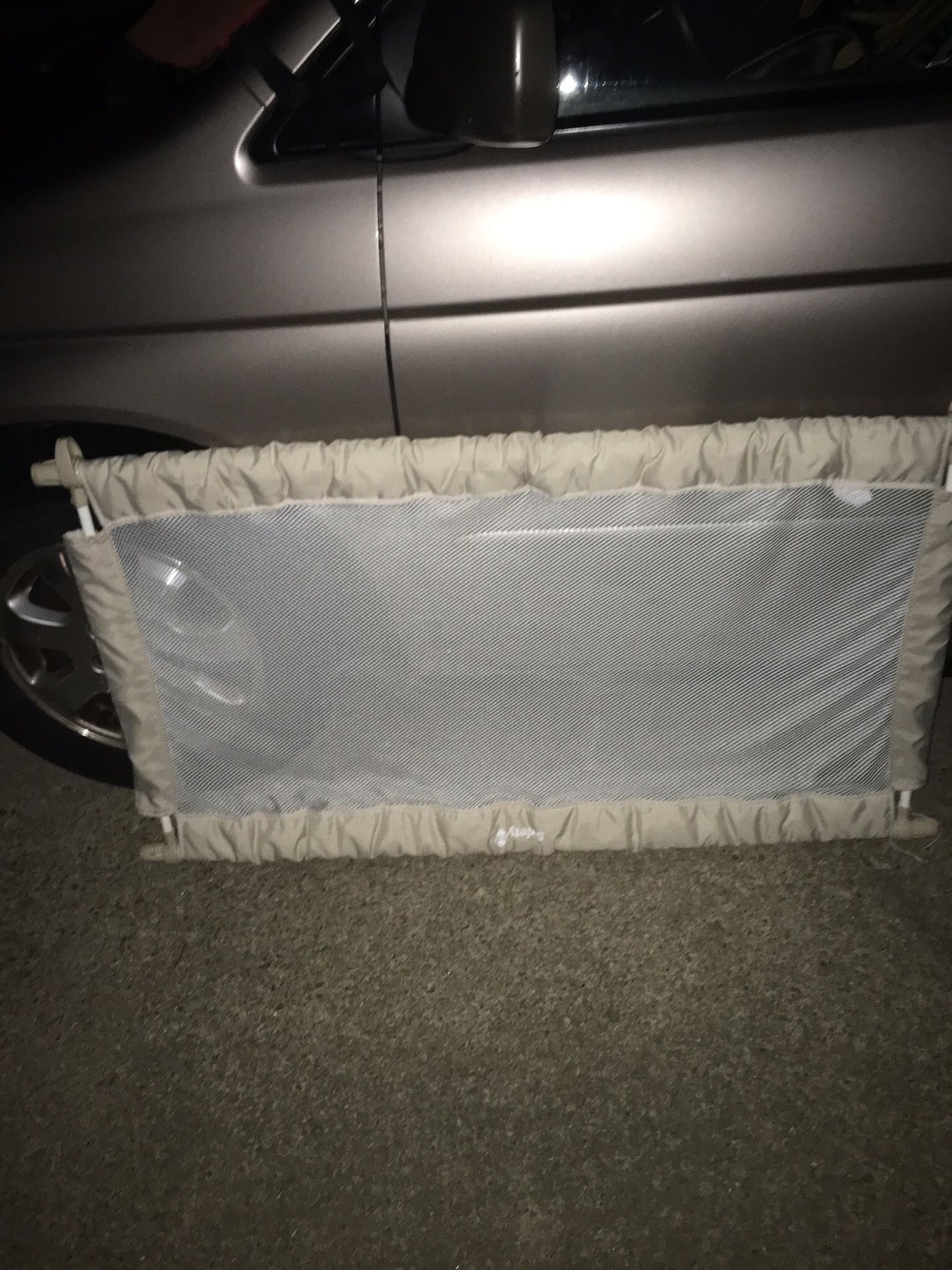 Nice safety gate extends up to 5 foot only $25 only firm