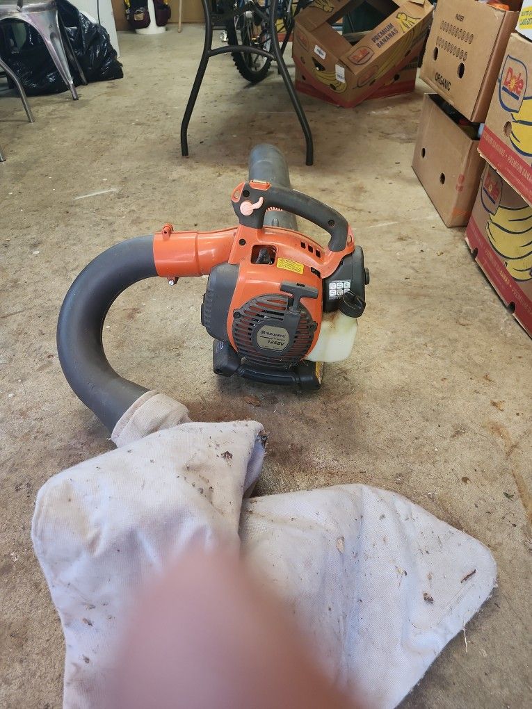 Husqvarna Blower/leaf Vacuum