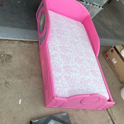Little girls, bed mattress, and the bed