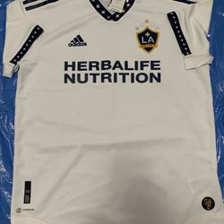 Adidas Galaxy Jersey Size Large 