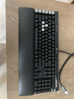 Corsair K95 Platinum
