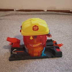 hot wheels firehouse rescue set