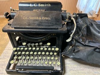 L.C. Smith & Bros. Antique Typewriter