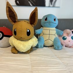 4 Pokemon Plush