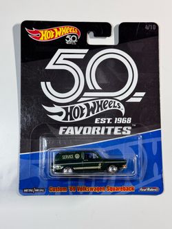 Hot Wheels 50th Favorites Custom '69 VW Squareback