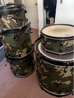 ddrum 5 Piece drum set