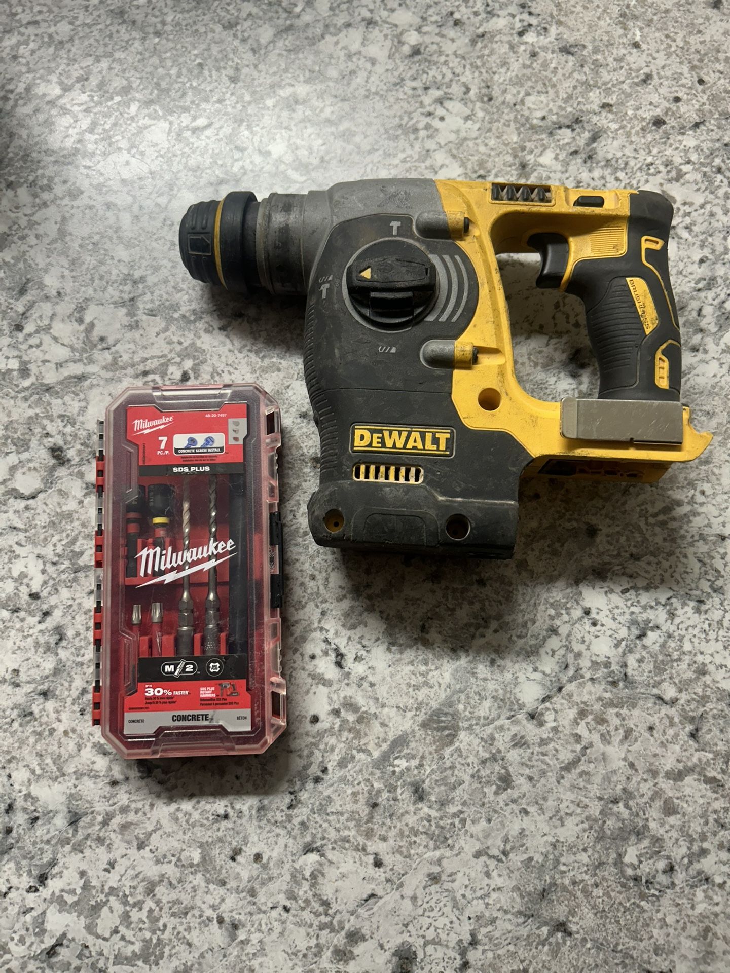 Dewalt Rotary Hammer 