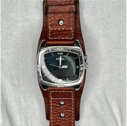 Fossil Genuine Leather Cuff Watch – Vintage Style