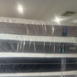 King Queen Size Tempurpedic ProAdapt,  ProBreeze,  LuxeBreeze Mattress  Pro Breeze /Luxe Adapt /Pro Adapt /Adapt /cloud /Tempur pedic contour Supreme 