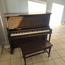 Cable*Nelson Piano