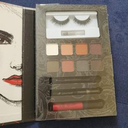 Vampire Make Up Kit