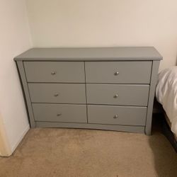 Used Chest Of Drawers 