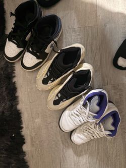 Shoes size 6.5y