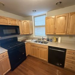 Full Kitchen, Cabinets and Appliances