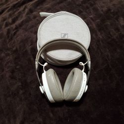 Sennheiser Momentum 3