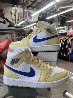 Women’s Air Jordan 1 Mid Lemon Wash Lapis