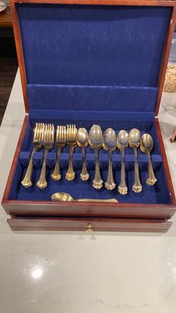 Utensils w/ wooden chest