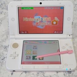 Nintendo 3DS XL Pearl Pink (RARE) US Version. W/20 Games