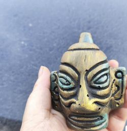 Three-star pile, Aztec whistle, pottery flute