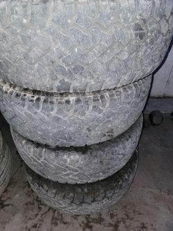 Land rover wheels