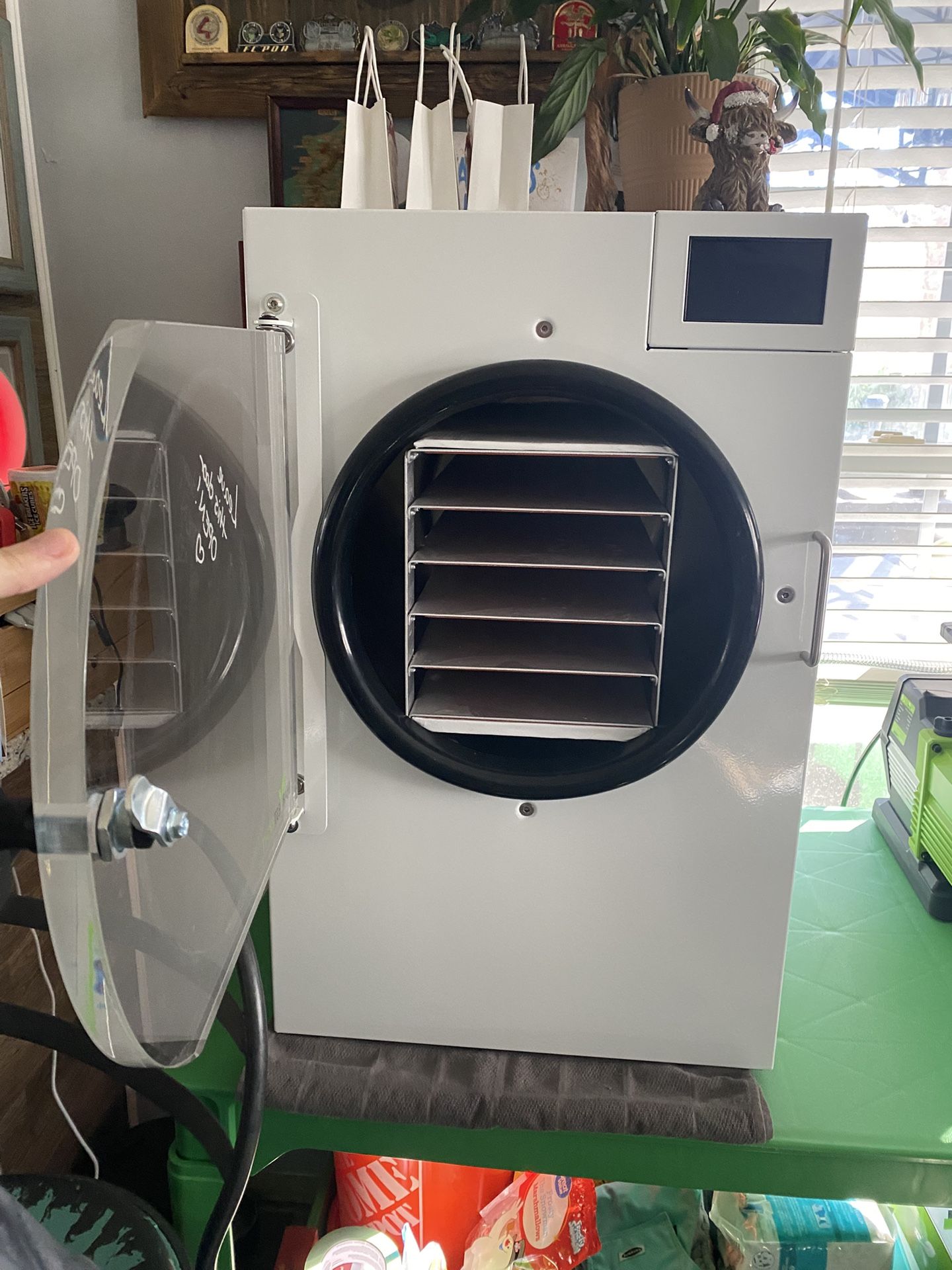 New harvest right Freeze Dryer Pro 5 Tray Medium