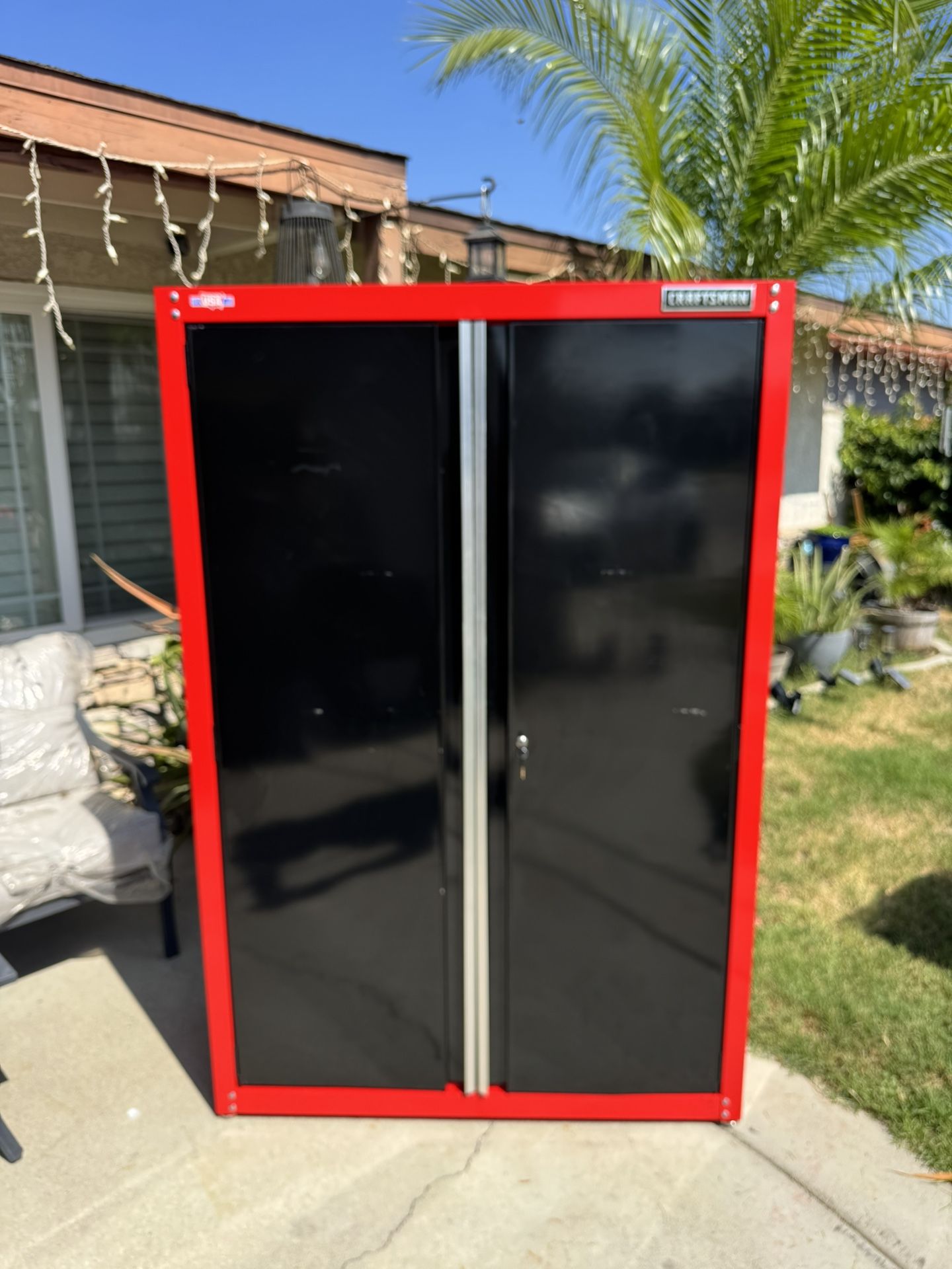 CRAFTSMAN 48-in W x 74.0-in H x 18.0-in D Freestanding Steel Garage Cabinet in Red