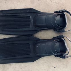 US Divers Blades scuba fins, size Medium