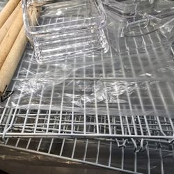 Tall Bird Cage Prevue Hendryx ECONO1818H cockatiel cage